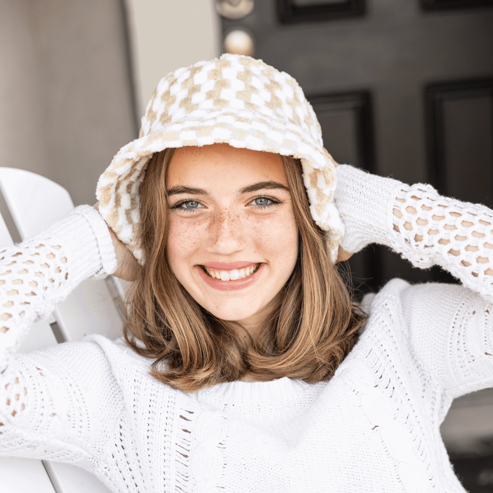 Vibe Alley - Checkered Bucket Hat